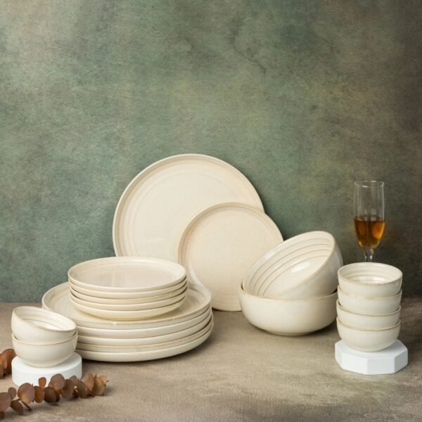 Ivory Earthstone Dinner Set of 20